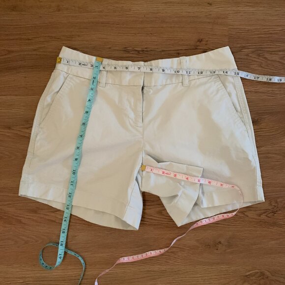 Vineyard Vines Khaki Chino Shorts w/ Pink Whale – Size 2 - Picture 12 of 12